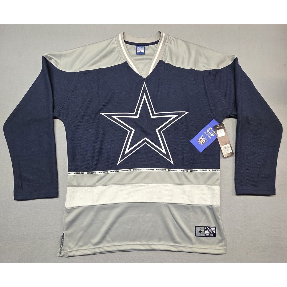 New With Tags Dallas Cowboys NFL Football Star Shirt Navy Small Ultra Game